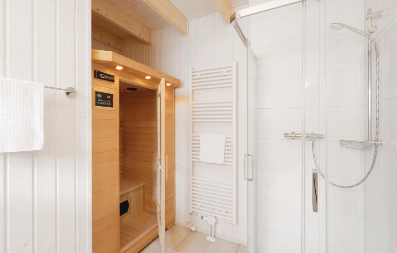 Lovely Home In Ostseeresort Olpenitz With Sauna 외부 사진